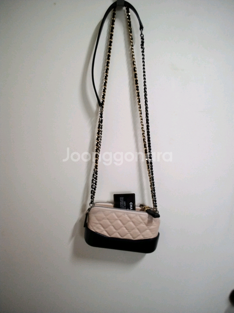 Chanel Gabrielle 체인크러치 백--1