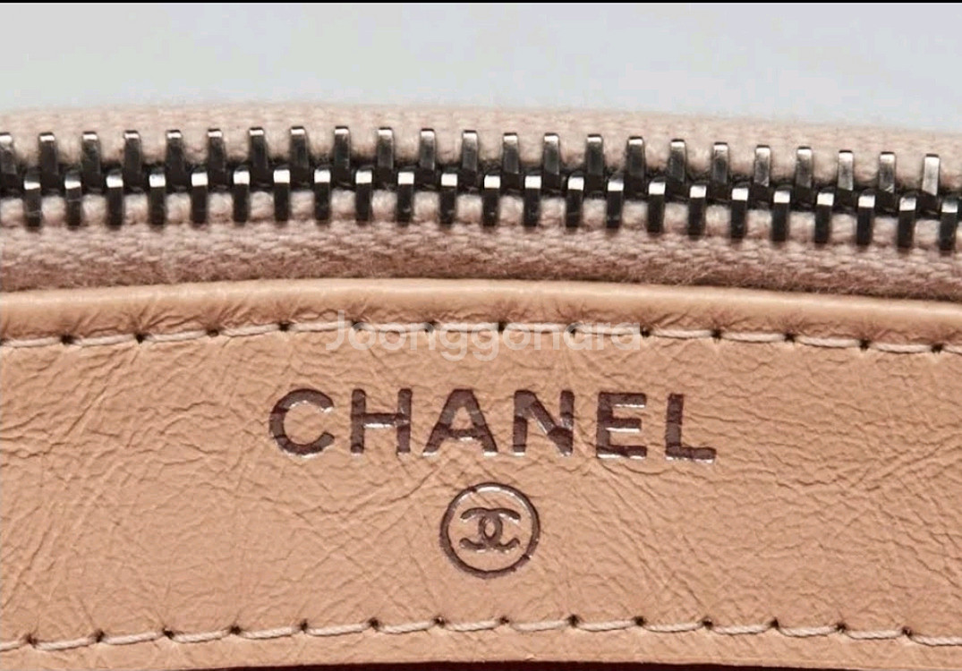 Chanel Gabrielle 체인크러치 백--4
