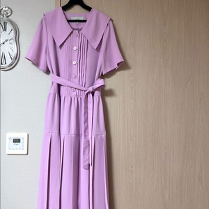 22 온앤온 세일러 빅카라 플리츠 핀턱 반팔 롱 원피스