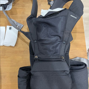 다이치 루이 틱톡 올인원 차콜