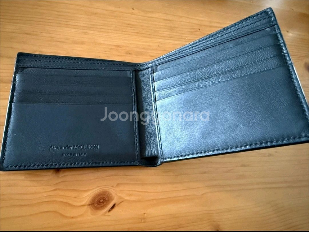 알렉산더 맥퀸 반지갑--1