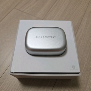 뱅앤올룹슨 Beoplay E11 _새제품