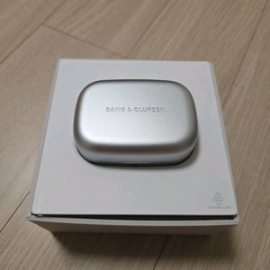 뱅앤올룹슨 Beoplay E11 _새제품