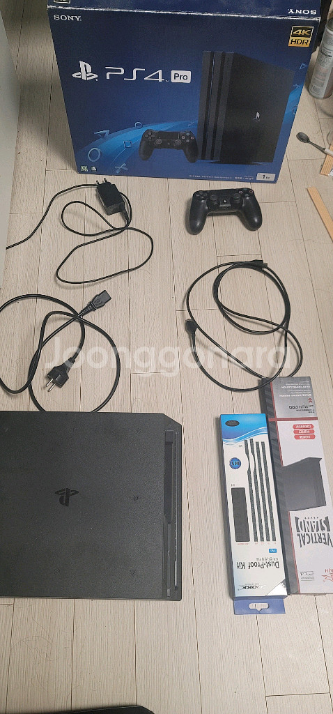 PS4 PRO 풀세트 팝니다--0