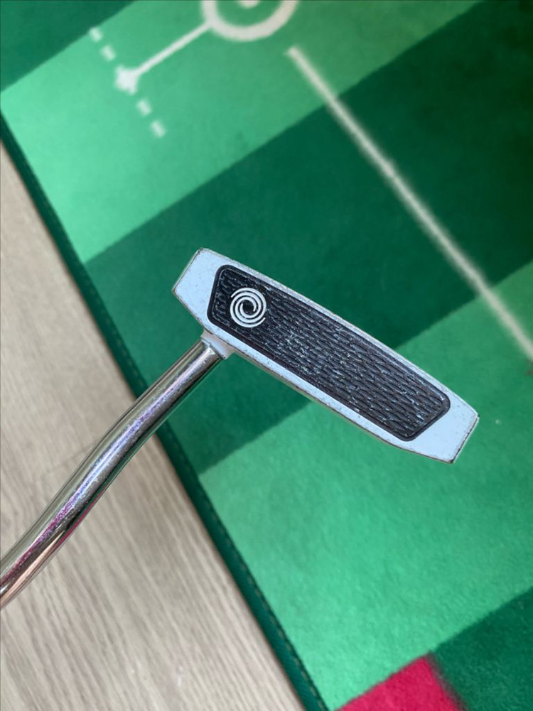 오딧세이 Versa #7 퍼터 슈퍼스트록3.0 두툼그립 이미지