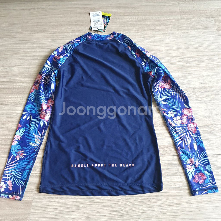 여성 래쉬가드 및 브라탑--1