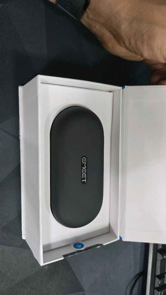 EMEET Airflow 이어폰입니다.--2