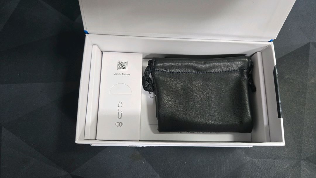 EMEET Airflow 이어폰입니다.--5