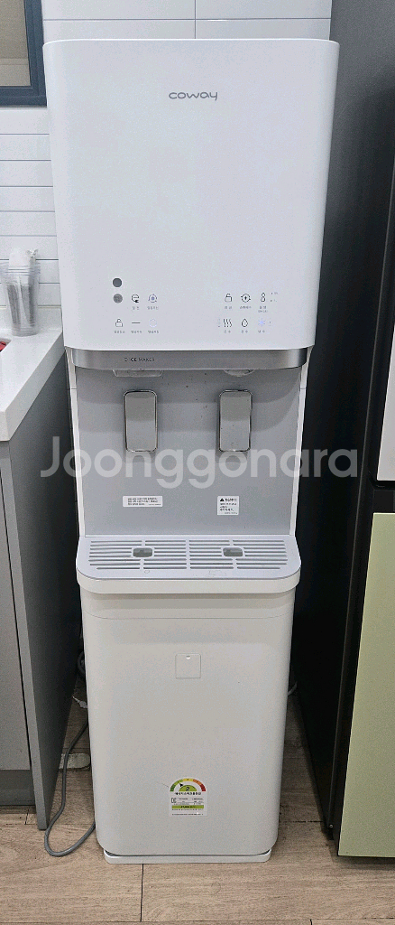 코웨이 얼음정수기 (냉수,온수,제빙)--0