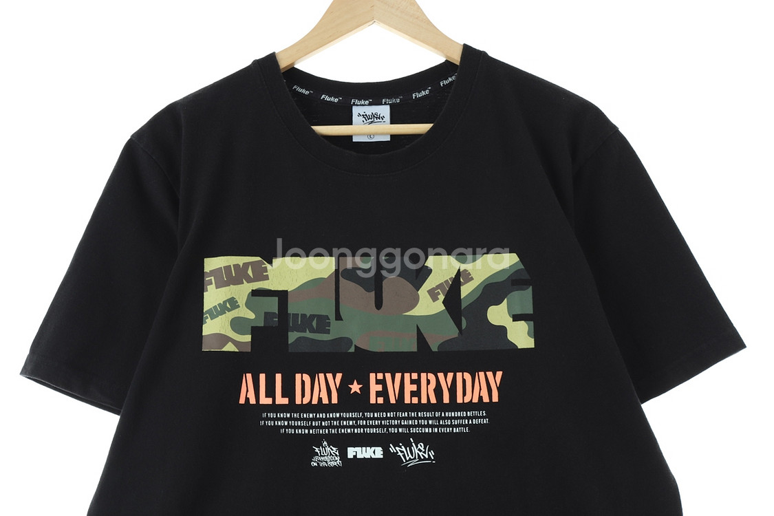 (L-XL) 브랜드빈티지 반팔 티셔츠 카모 블랙--1