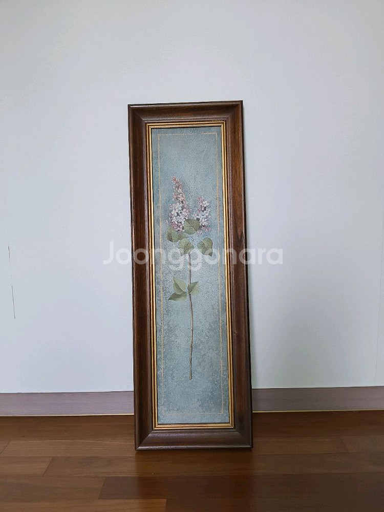 고풍스러운 그림액자 인테리어--1