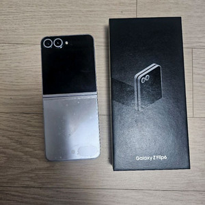 갤럭시 Z Flip6 512G 실버쉐도우 풀박스 A급