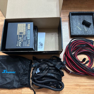 시소닉 GX750 750w 풀모듈러 파워