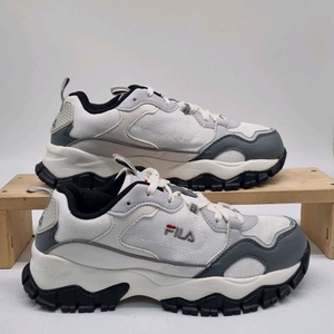 휠라 키네마틱 남성운동화270