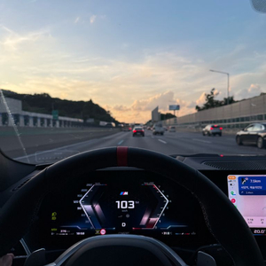 BMW M440i 2025년식 순정 배기