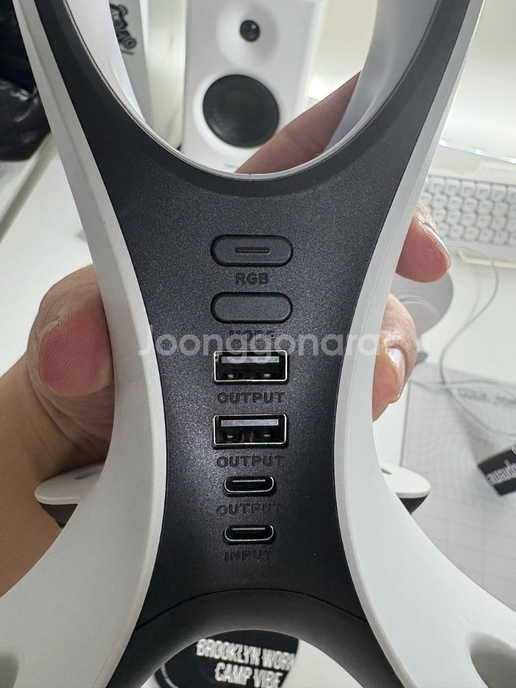 이메이션 헤드셋 거치대 판매합니다--2