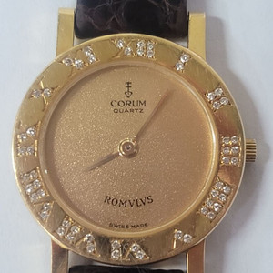 시계 여성 금통 CORUM ROMVLVS 쿼츠 18K
