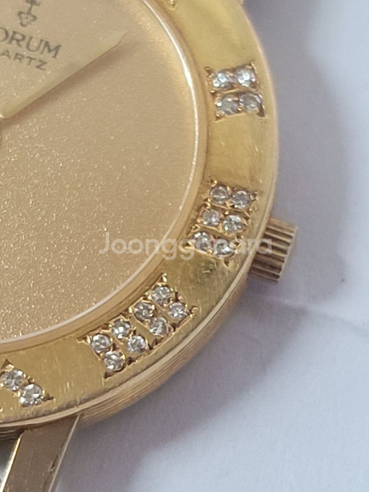 시계 여성 금통 CORUM ROMVLVS 쿼츠 18K--7