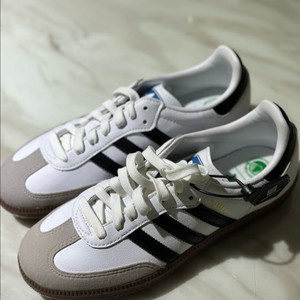 아디다스 삼바 비건 새상품 65000원 할인