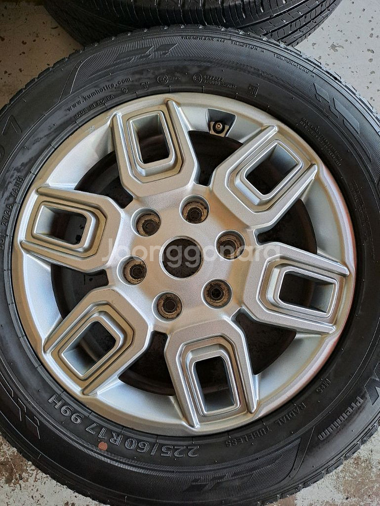 스타리아 17인치휠타이어 그랜드스타렉스 가능--3