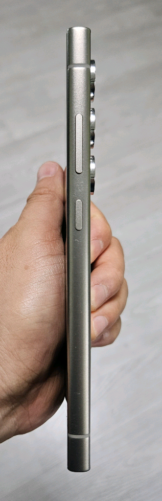갤럭시 S24울트라 티타늄그레이 256GB A급 싸게--4