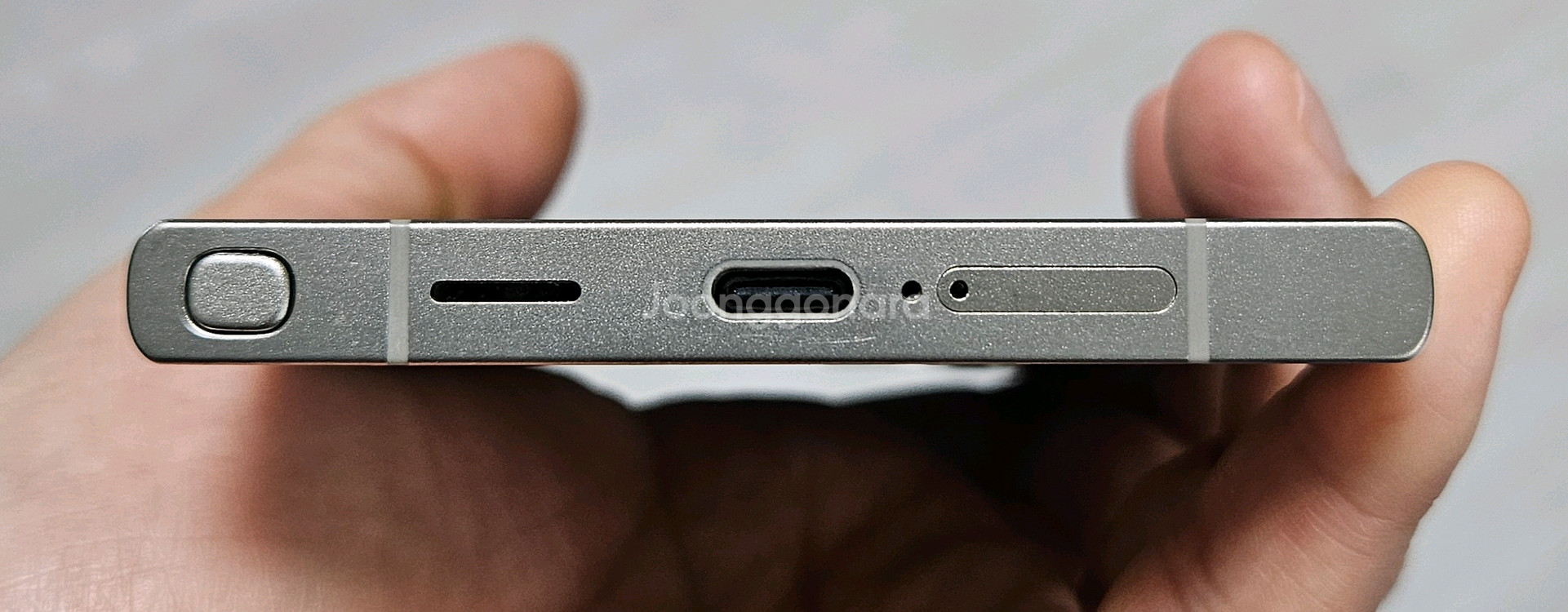 갤럭시 S24울트라 티타늄그레이 256GB A급 싸게--3