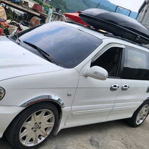 카니발 2001년 19만킬로 6인승 lpg 밴 수동