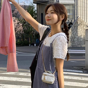 언더비 블라우스