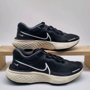 나이키 줌X 인빈서블 여성런닝화240