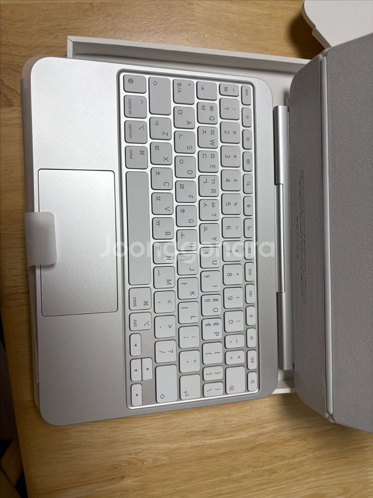 Apple 정품 매직 키보드 아이패드프로 11인 M4--1