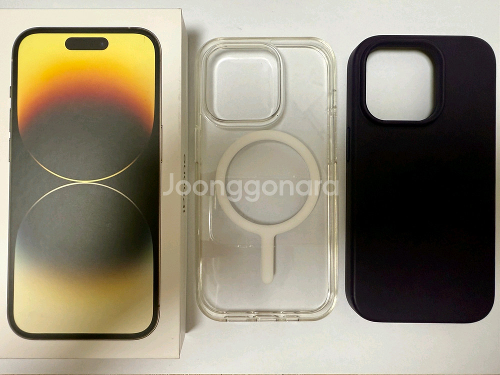 아이폰 14프로 골드색상 128GB--5