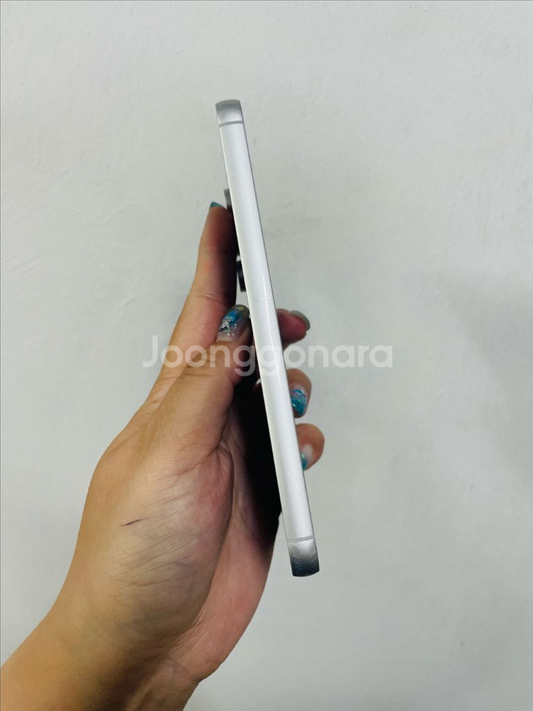 갤럭시 S23FE 퍼플 256기가 S급 판매합니다.--1