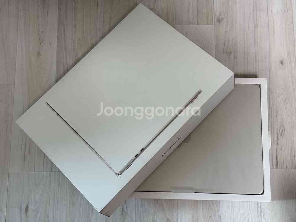 맥북에어 M3 15인치 512GB 스타라이트 모델--0