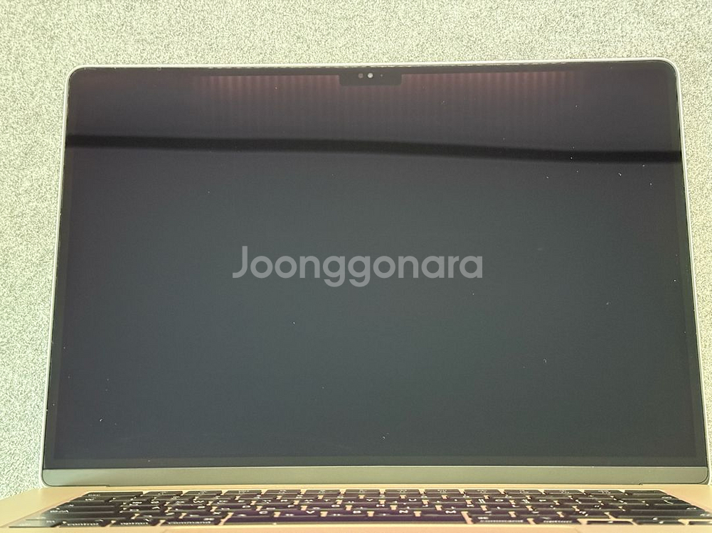 맥북에어 M3 15인치 512GB 스타라이트 모델--5
