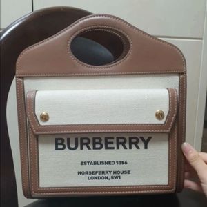 버버리 미니 포켓백 가방