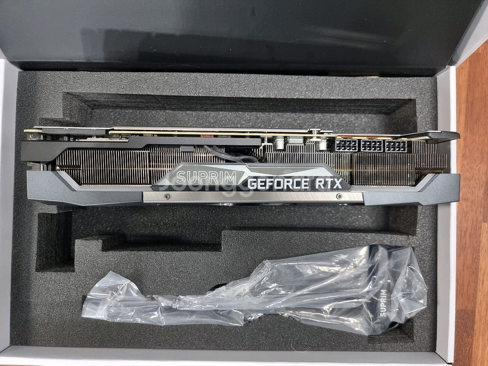 MSI 3090 슈프림 X D6X 24GB 트라이프로저--5