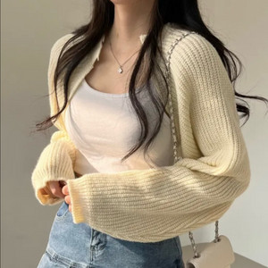 하찌 크롭 니트 볼레로 가디건