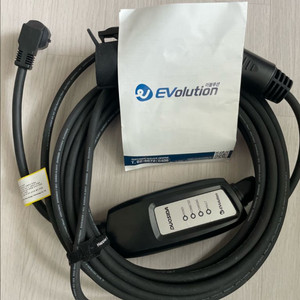 이볼루션 가정용 전기차 충전기 220v, 6A, 9m