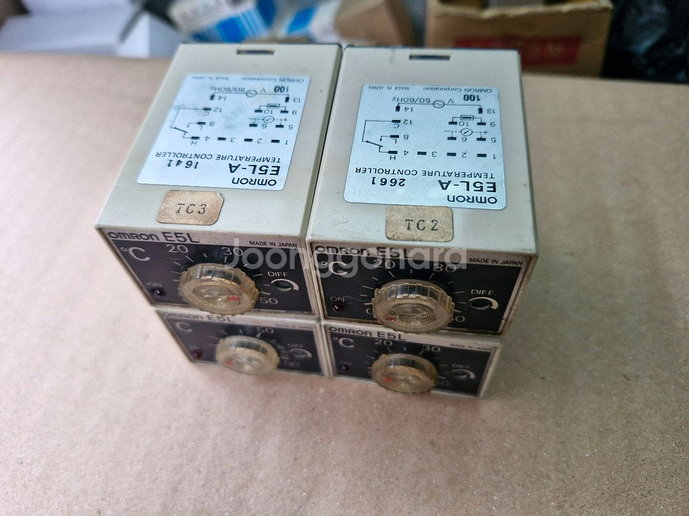 OMRON E5L-A 전자온도조절기--1