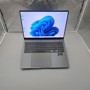 삼성 갤럭시북3울트라 16인치 i7/램32/RTX405