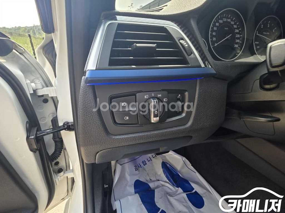 [BMW]3시리즈 (F30) 320d M 스포츠 (5인--9