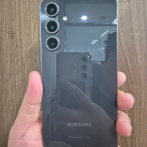 갤럭시 S23FE 256G 그라파이트 색상 판매합니다