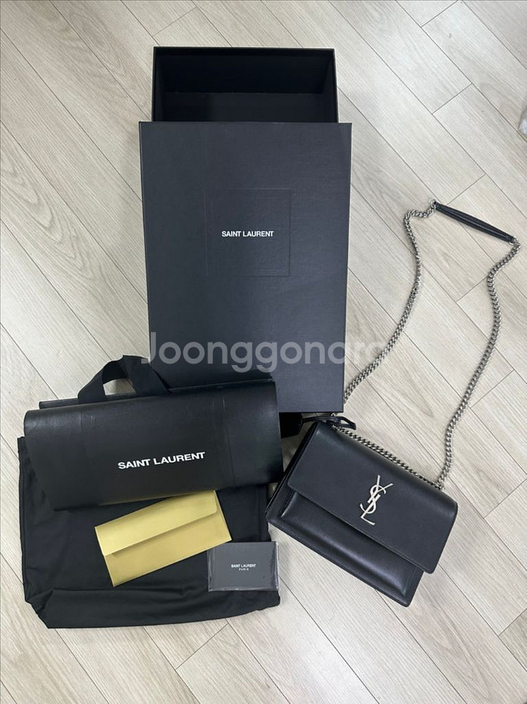 생로랑 선셋백 은장 미듐--0