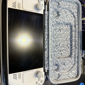 스팀덱 화이트 한정판 oled 1tb