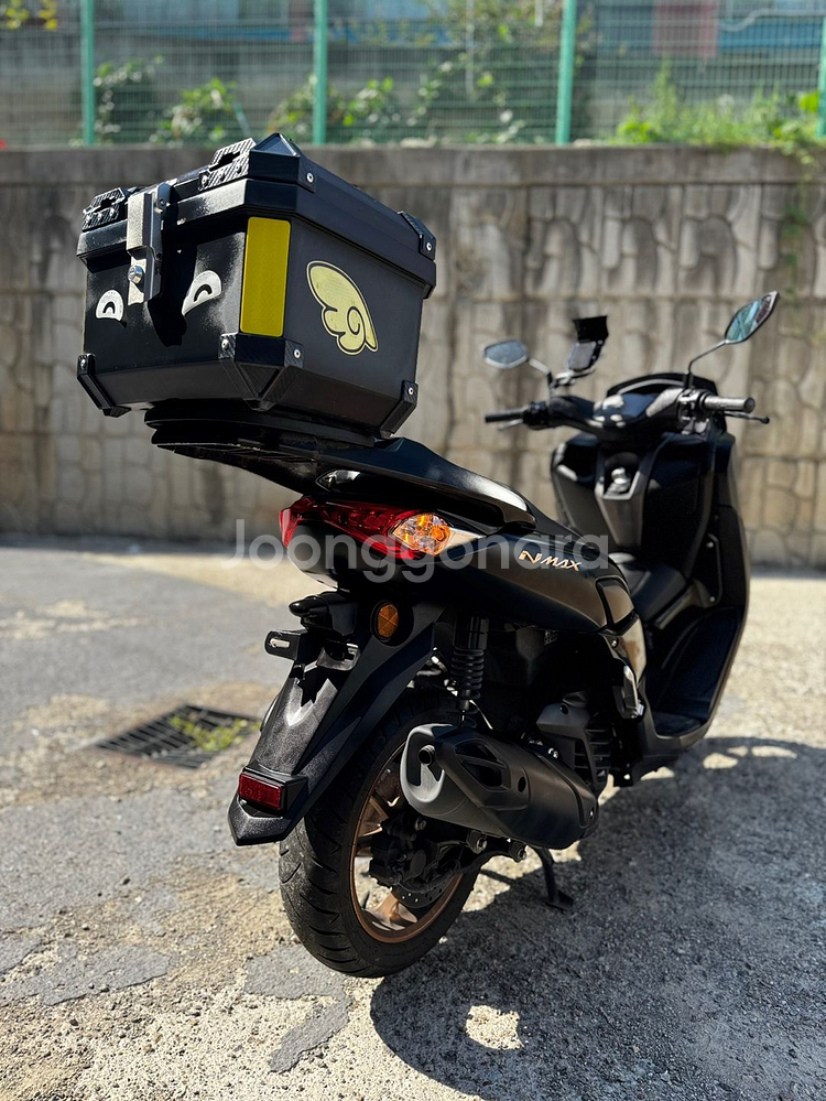 야마하 Nmax125 22년형 8천Km 판매합니다.--5