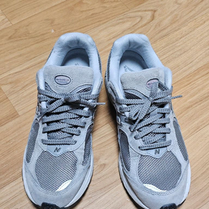 뉴발란스 2002r 그레이 275mm