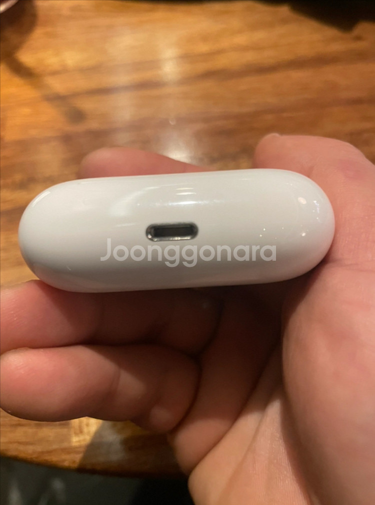 애플 에어팟프로1세대 본체(8핀라이트닝/맥세이프호환가능--3