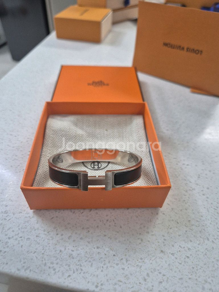 에르메스 남성 클릭아슈 팔찌 팝니다--1