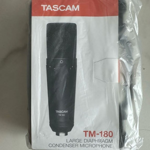 타스캠 TASCAM TM-180 유튜브 및 보컬 녹음용