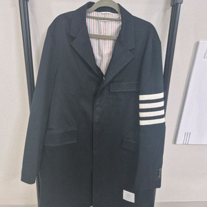 톰브라운 코트 팝니다
